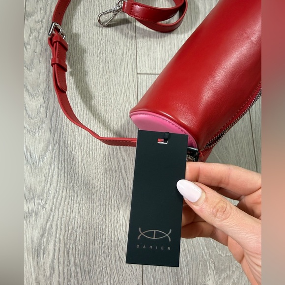 Danier Dreana Tubular Heart Round Bag Red Pink - Picture 8 of 16